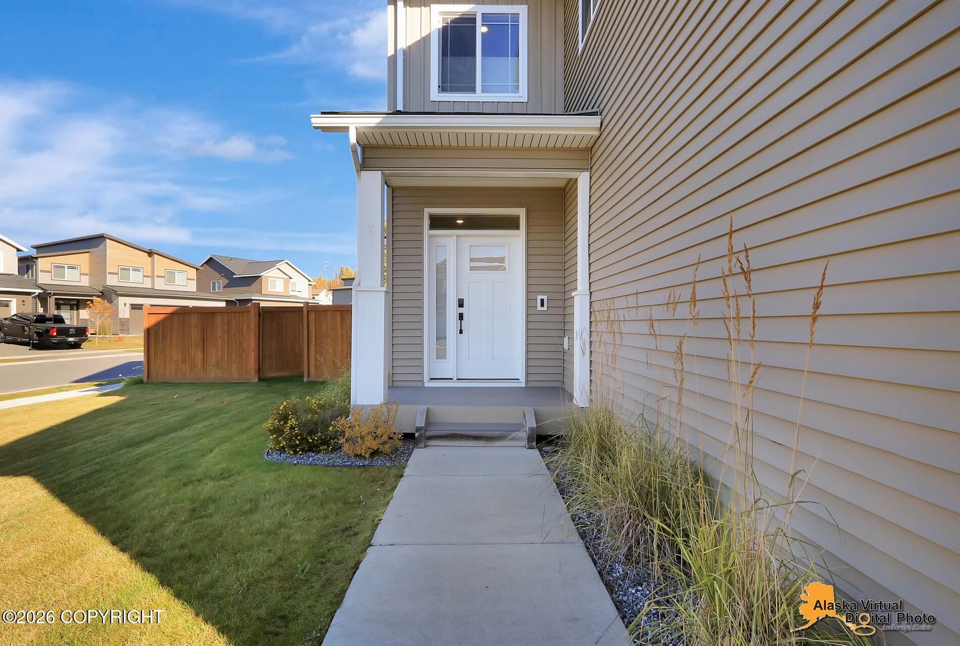 8743 Dry Creek Loop Property Photo 4
