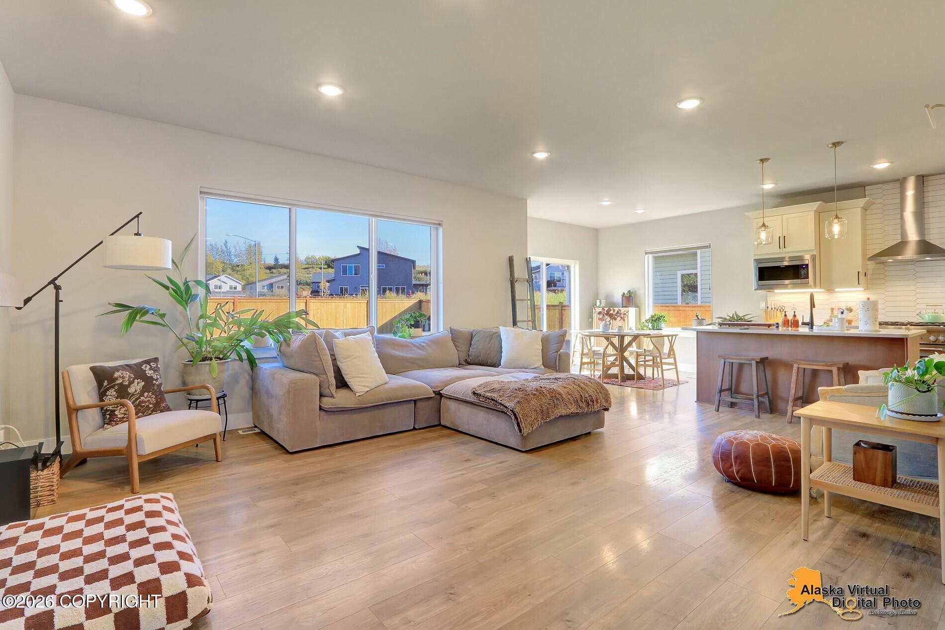 8743 Dry Creek Loop Property Photo 9