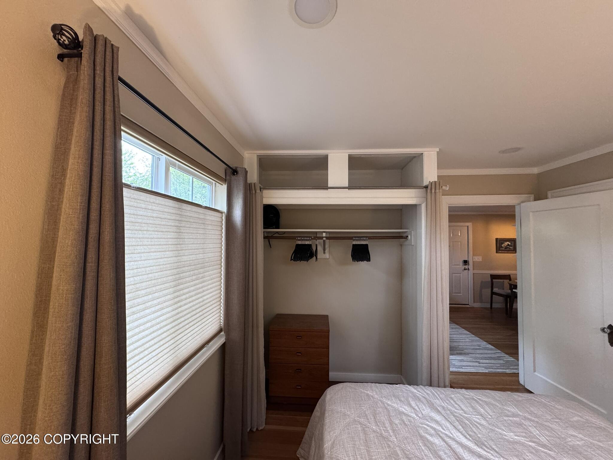 112 E 10th Avenue Property Photo 12