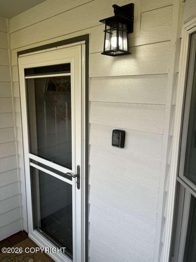 2140 E Village Loop Property Photo 5