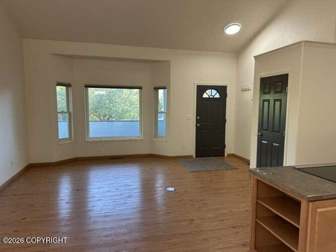 2140 E Village Loop Property Photo 14