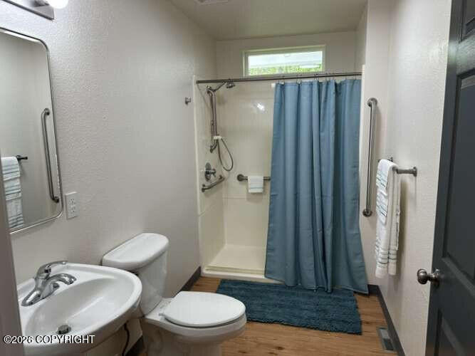 2140 E Village Loop Property Photo 22