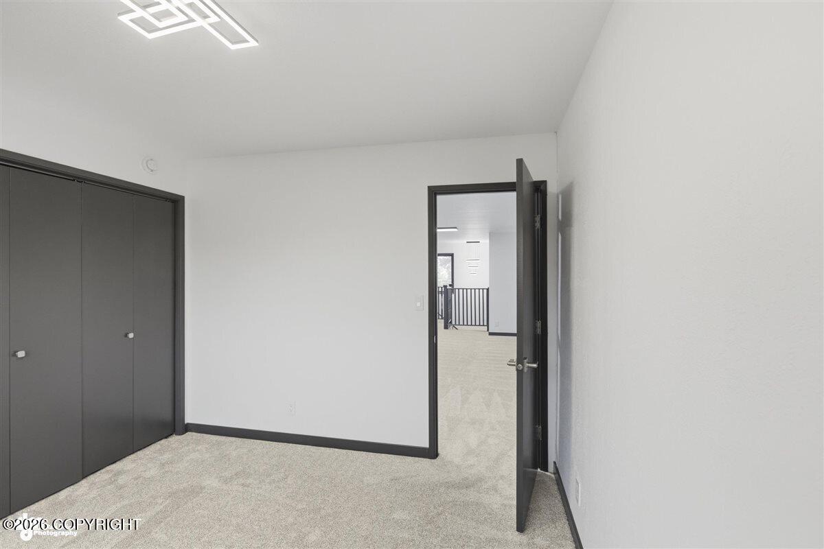 10500 Hillside Drive Property Photo 43