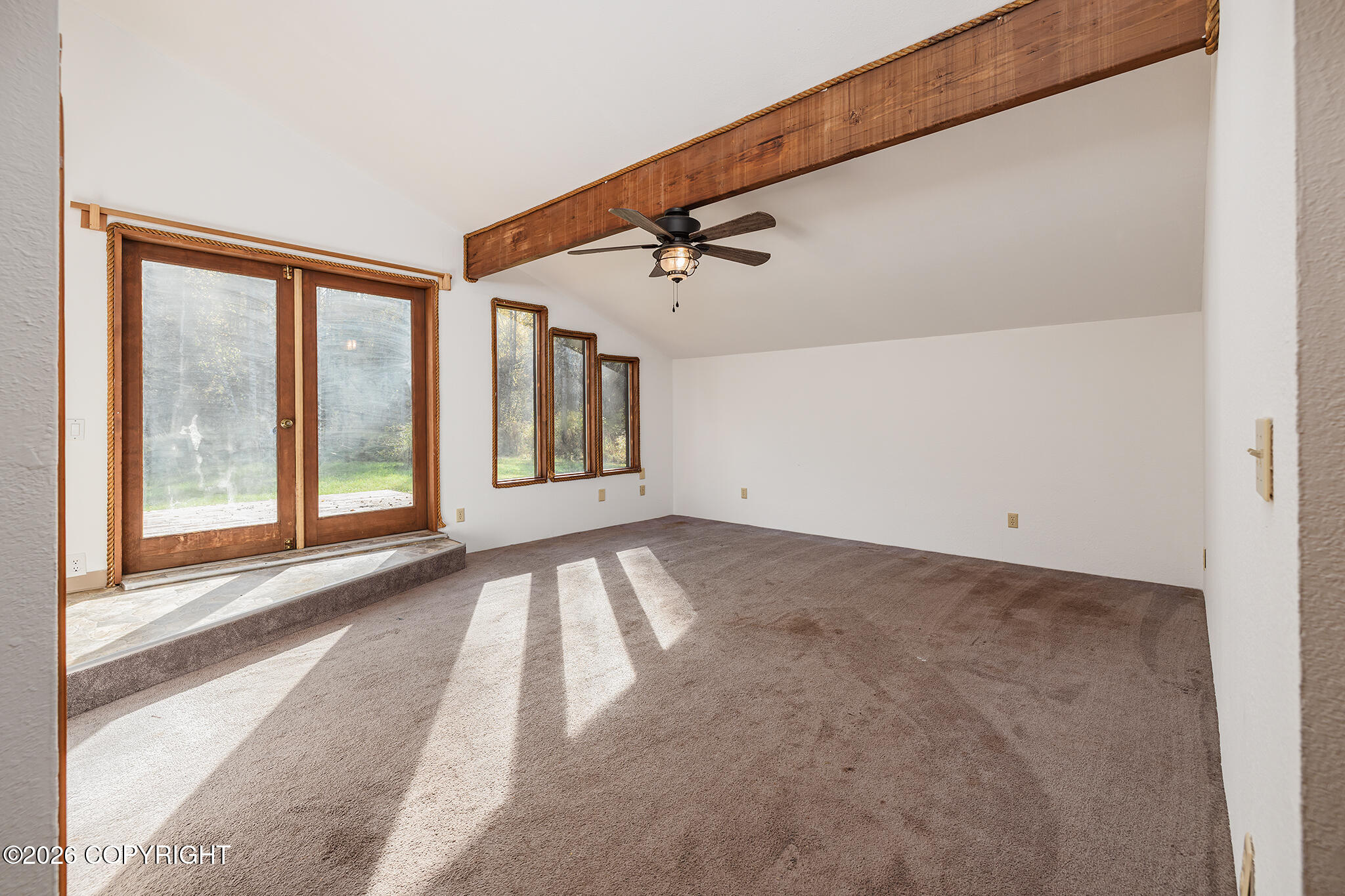 19142 W Willow Circle Property Photo 11
