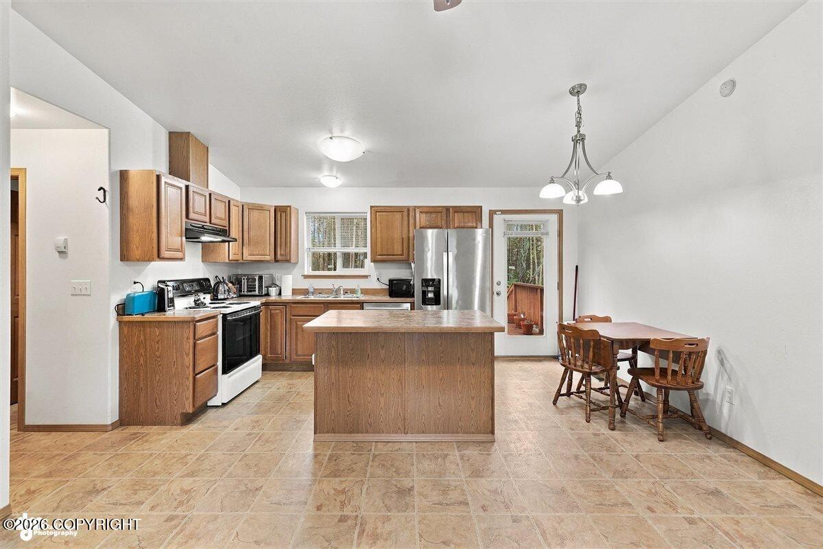 10410 W Pinckney Drive Property Photo 13
