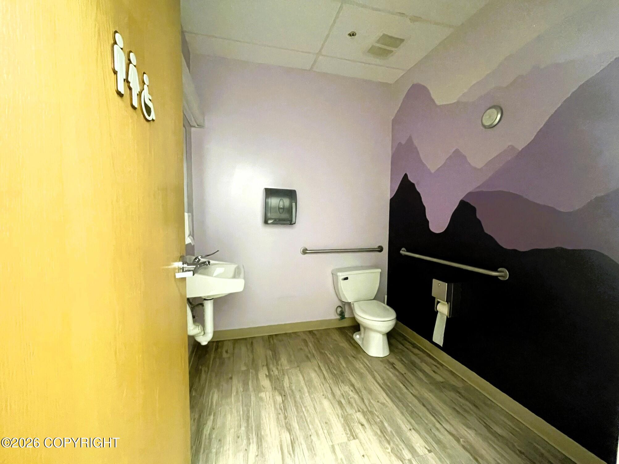 10901 Mausel Street Property Photo 18