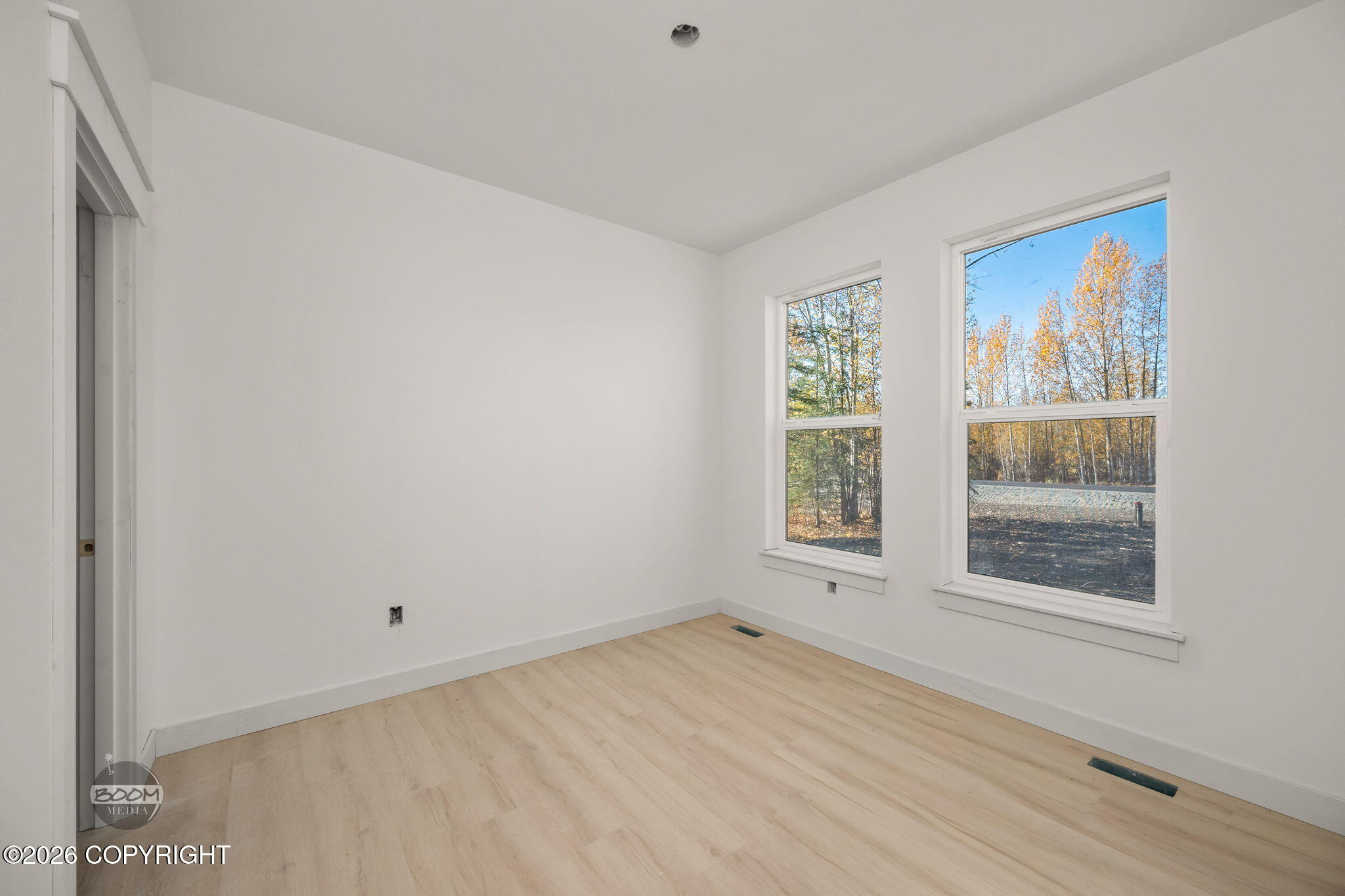 5939 S Gates Street Property Photo 12