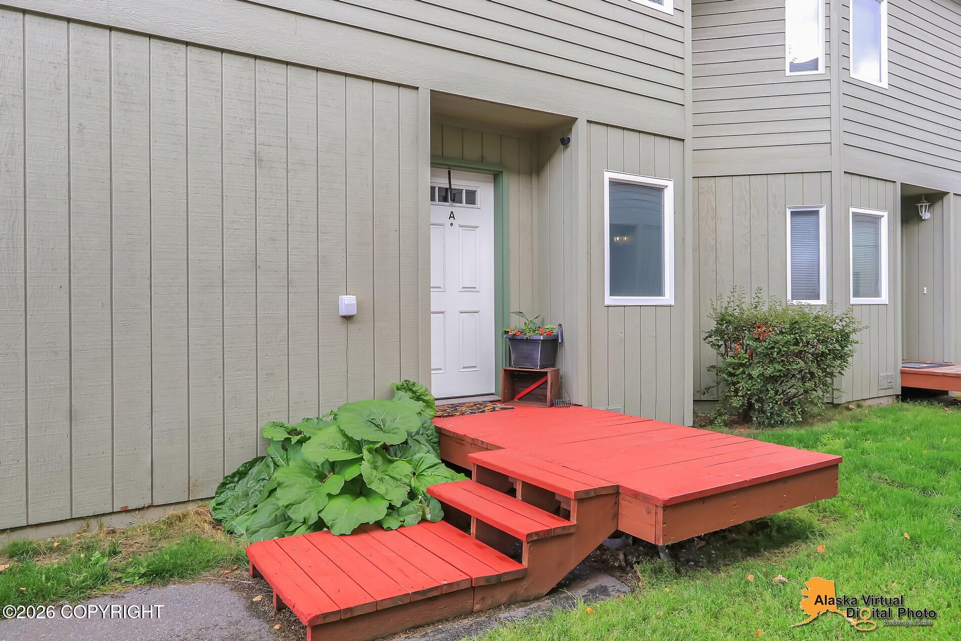 911 Nelchina Street #a Property Photo 2