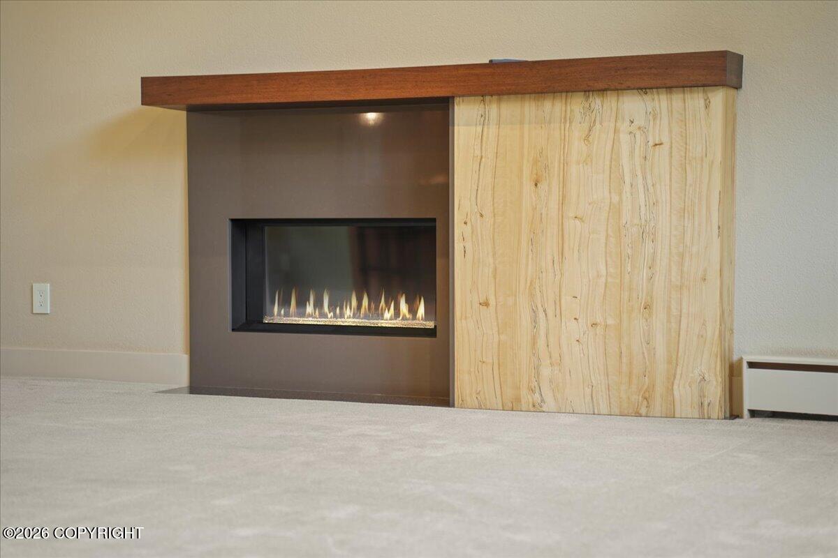 2084 Arlington Drive Property Photo 18