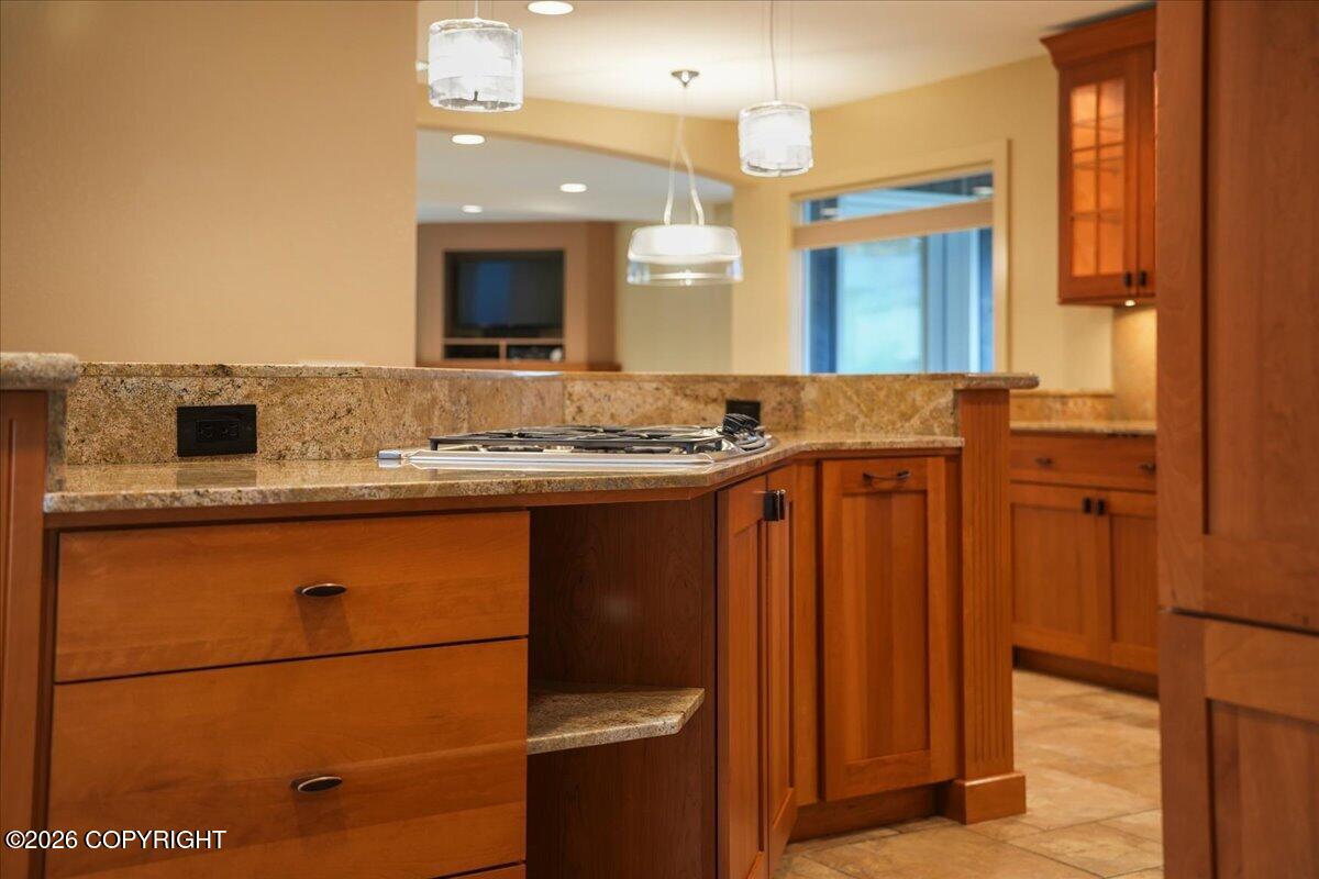 2084 Arlington Drive Property Photo 32