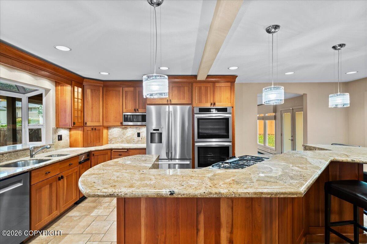 2084 Arlington Drive Property Photo 35