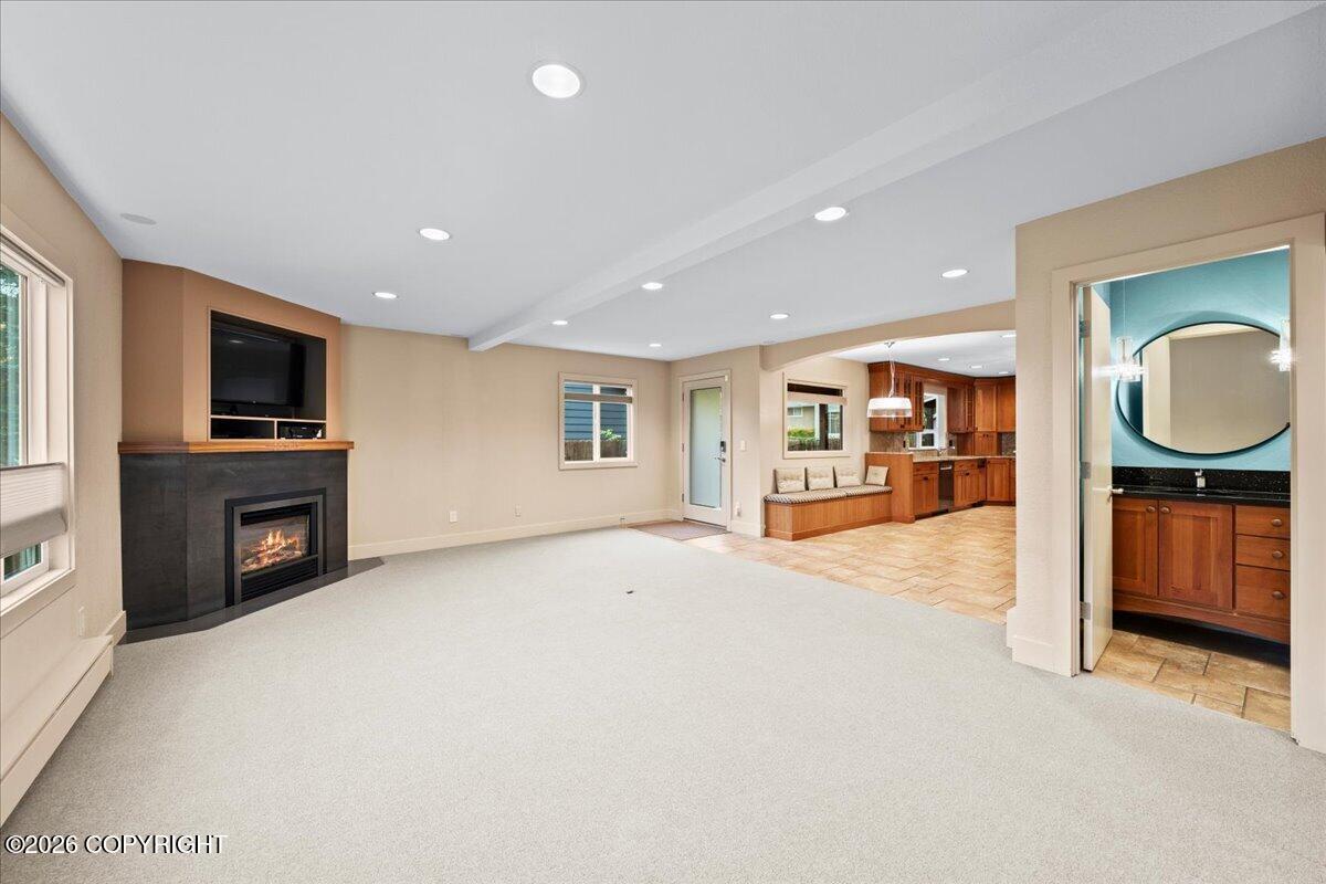 2084 Arlington Drive Property Photo 47
