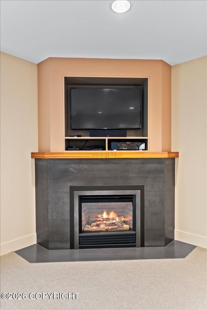 2084 Arlington Drive Property Photo 49
