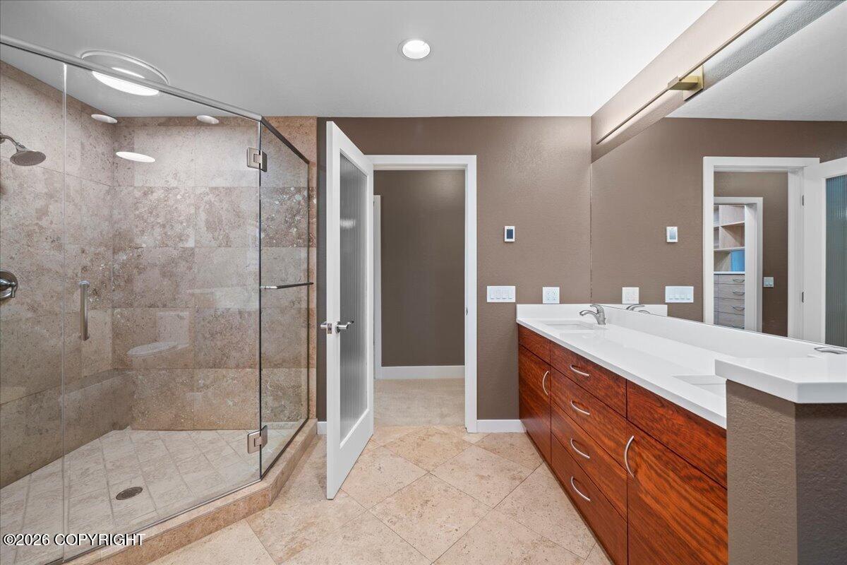 2084 Arlington Drive Property Photo 60