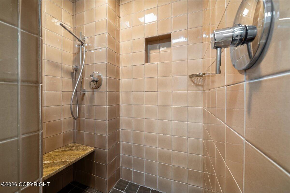 2084 Arlington Drive Property Photo 74