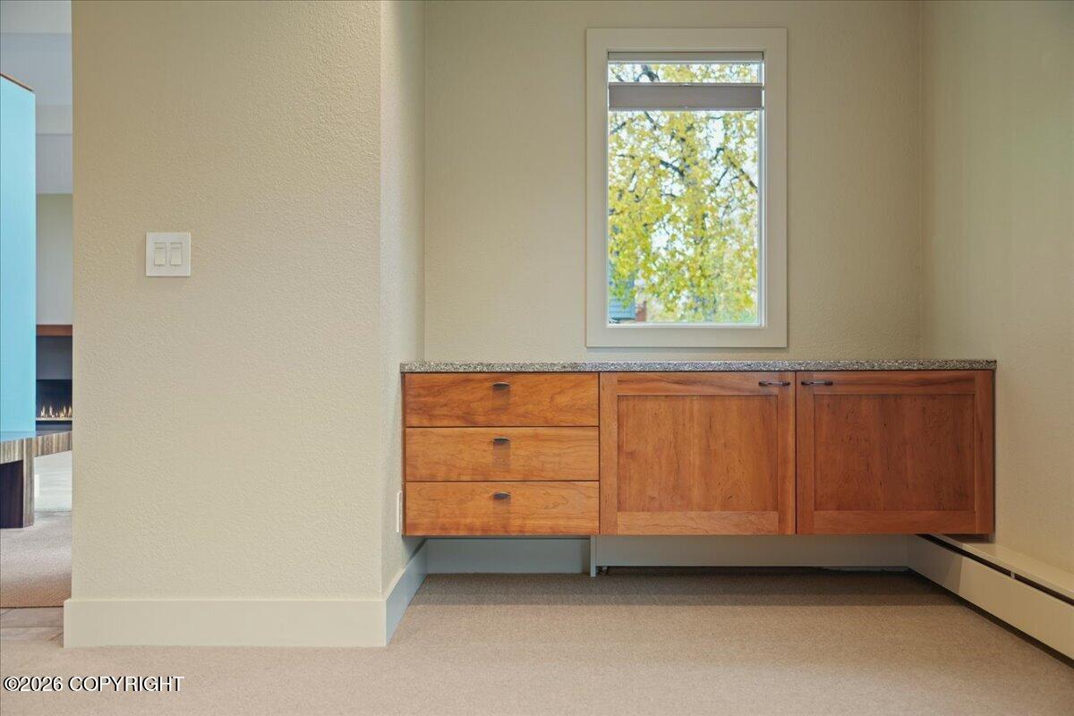 2084 Arlington Drive Property Photo 84