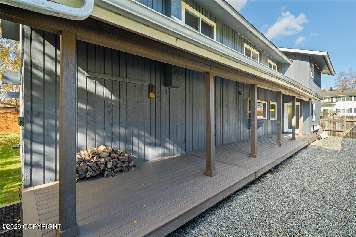 2084 Arlington Drive Property Photo 94