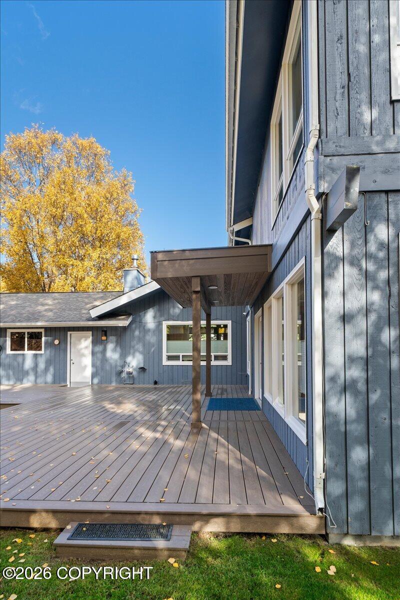2084 Arlington Drive Property Photo 100
