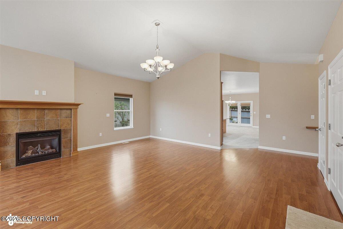 640 E Primrose Circle Property Photo 6