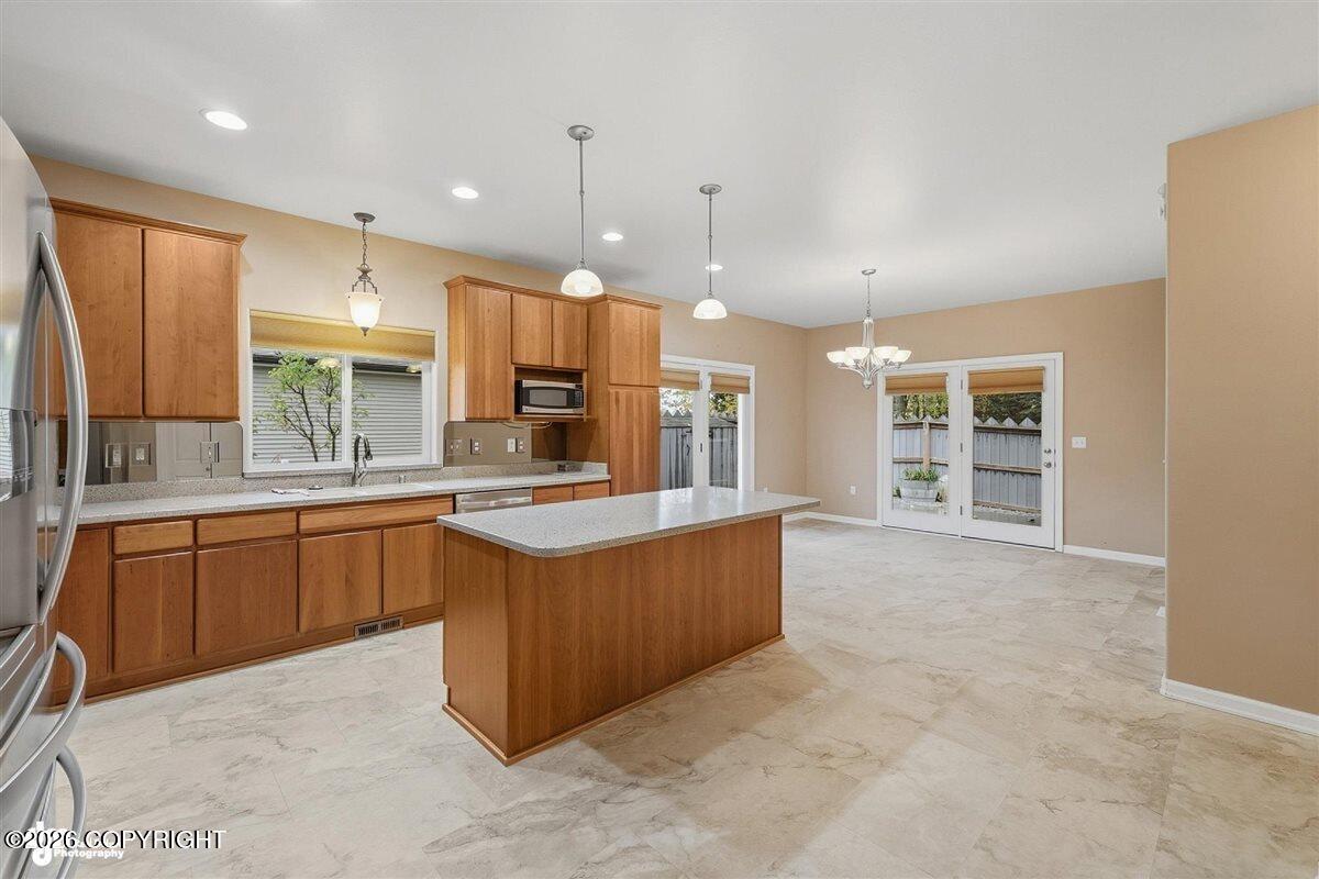 640 E Primrose Circle Property Photo 12
