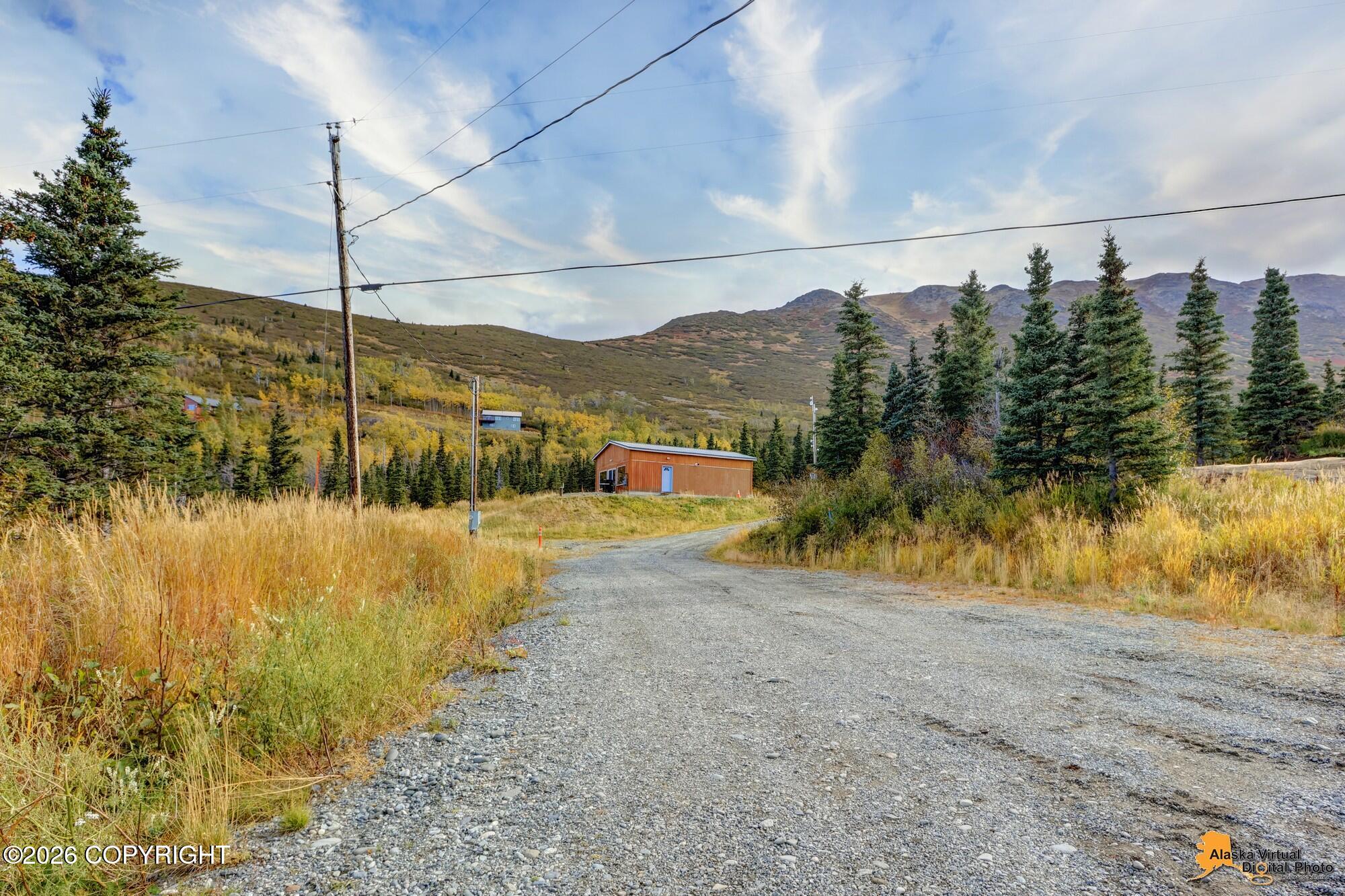 17065 Kings Way Drive Property Photo 2