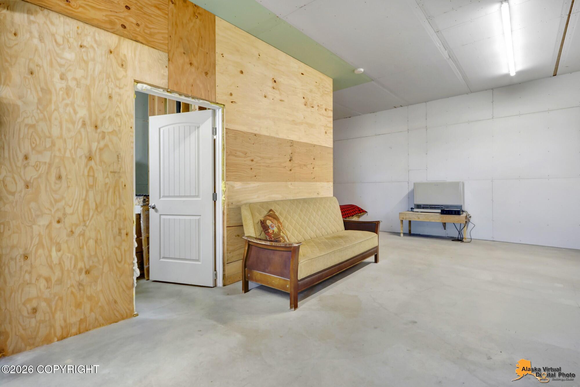 17065 Kings Way Drive Property Photo 17