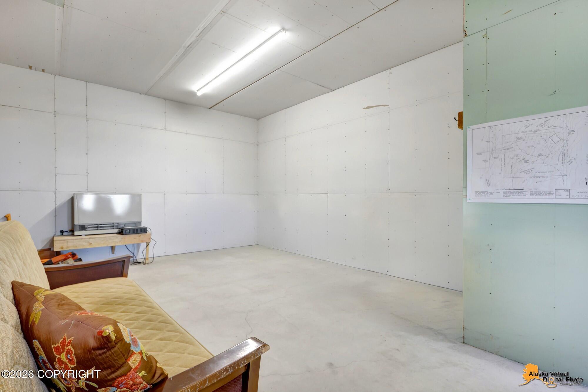 17065 Kings Way Drive Property Photo 24