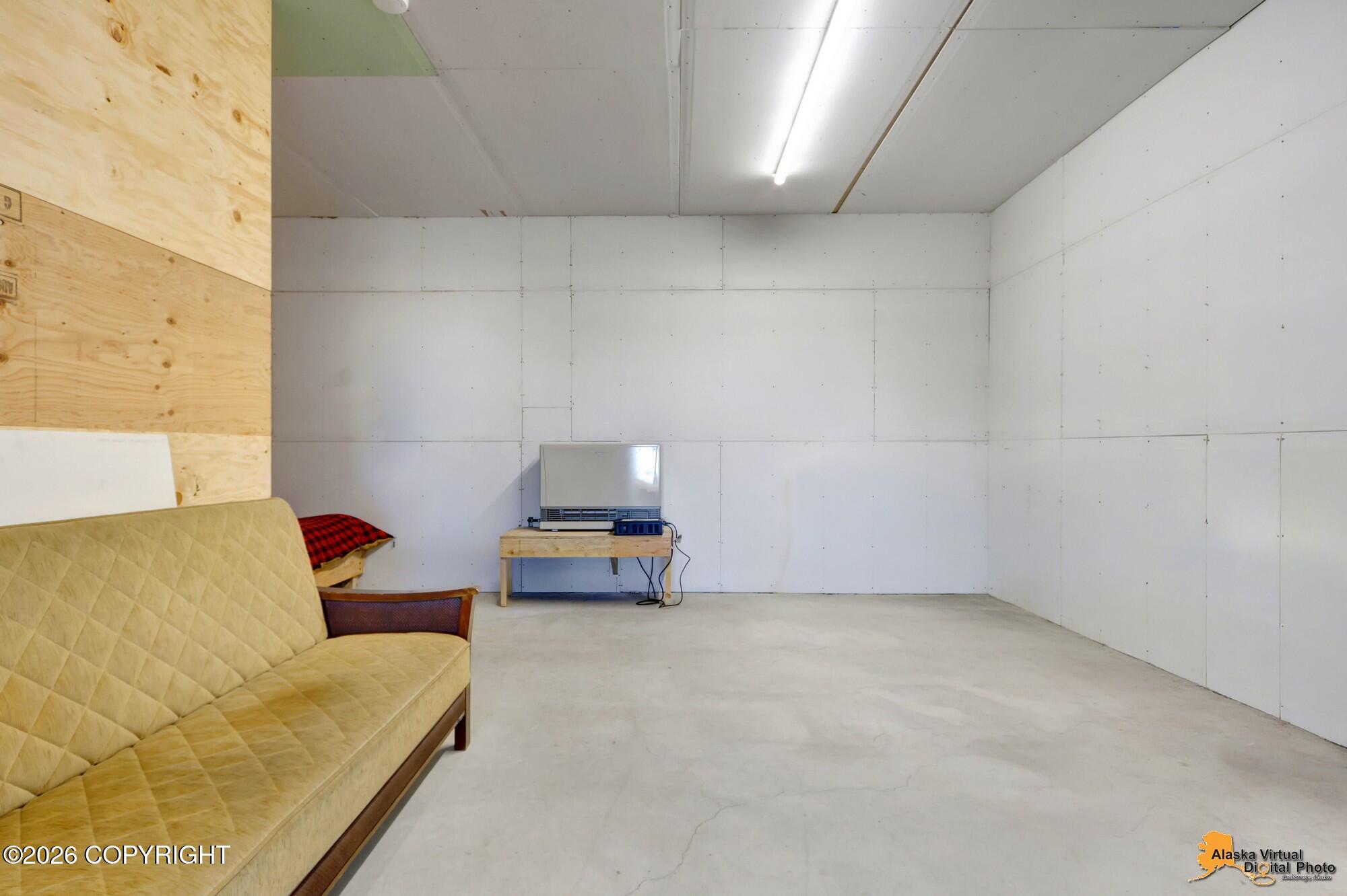 17065 Kings Way Drive Property Photo 25