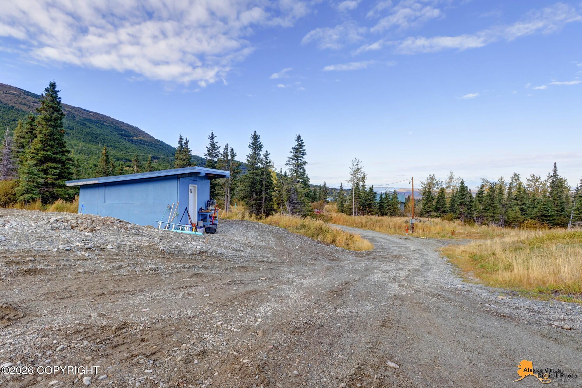 17065 Kings Way Drive Property Photo 33