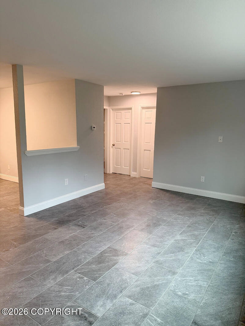 168 Dean Place Property Photo 4