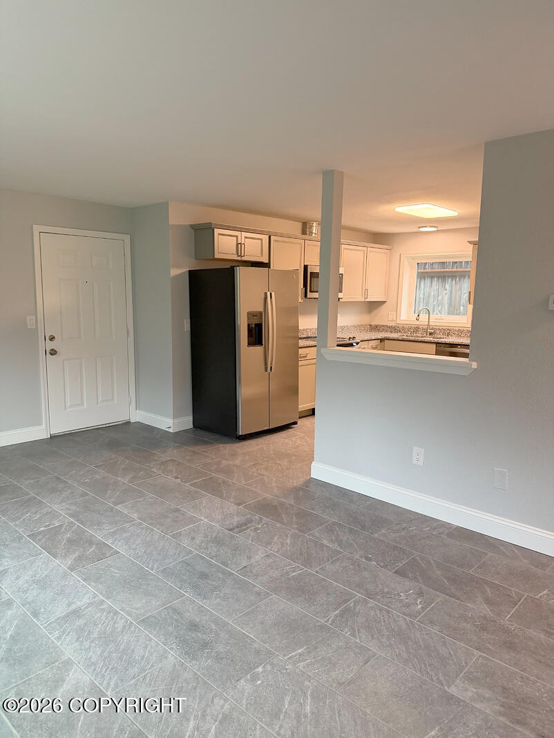 168 Dean Place Property Photo 5