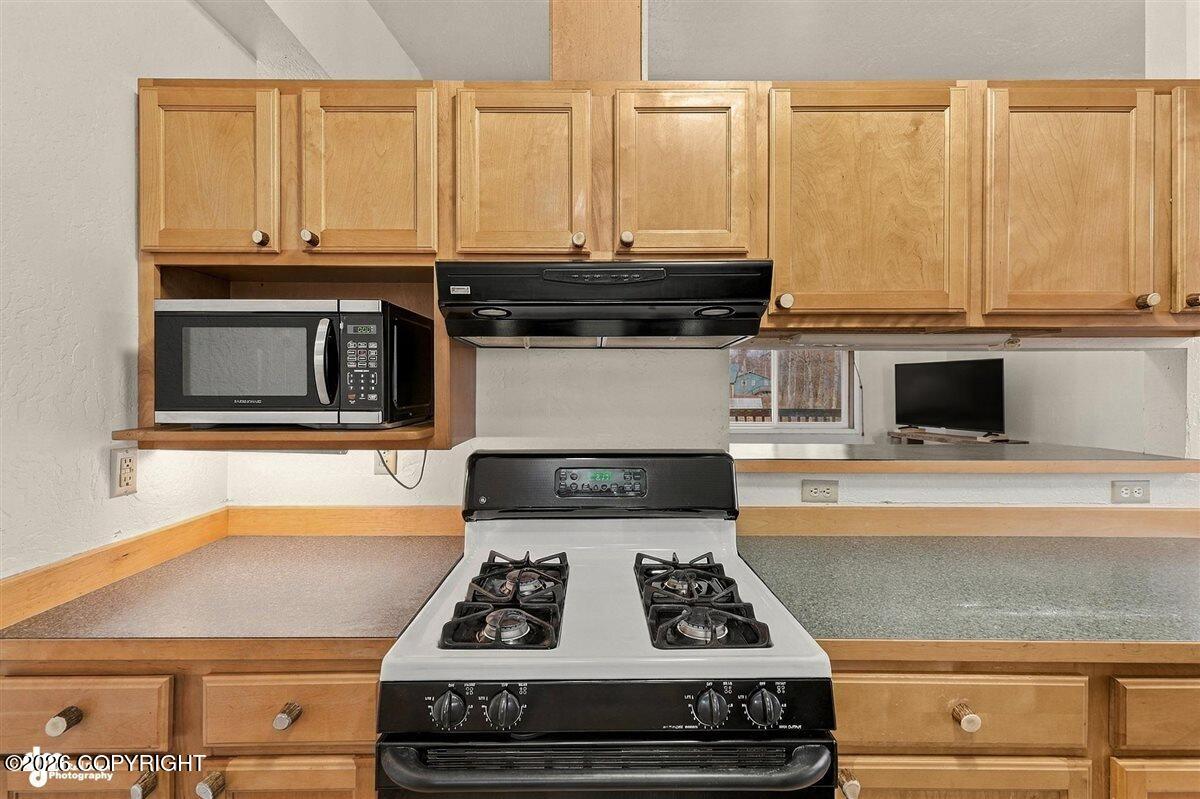 5151 N Wasilla-fishhook Road Property Photo 24