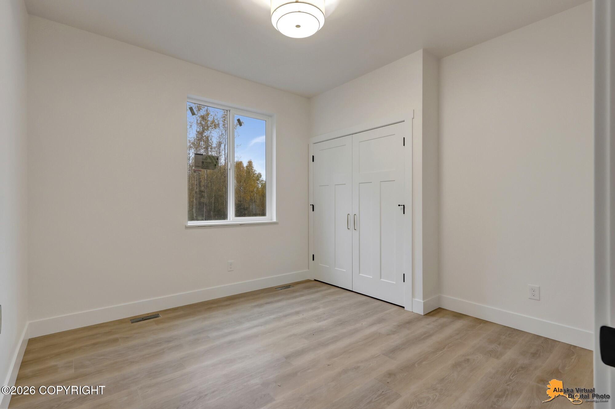 4645 S Viking Road Property Photo 29