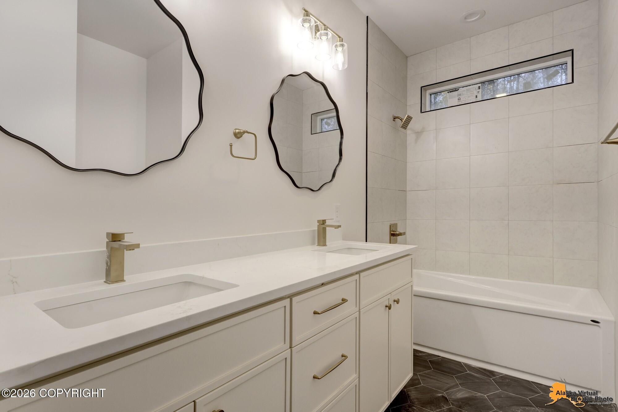 4645 S Viking Road Property Photo 33