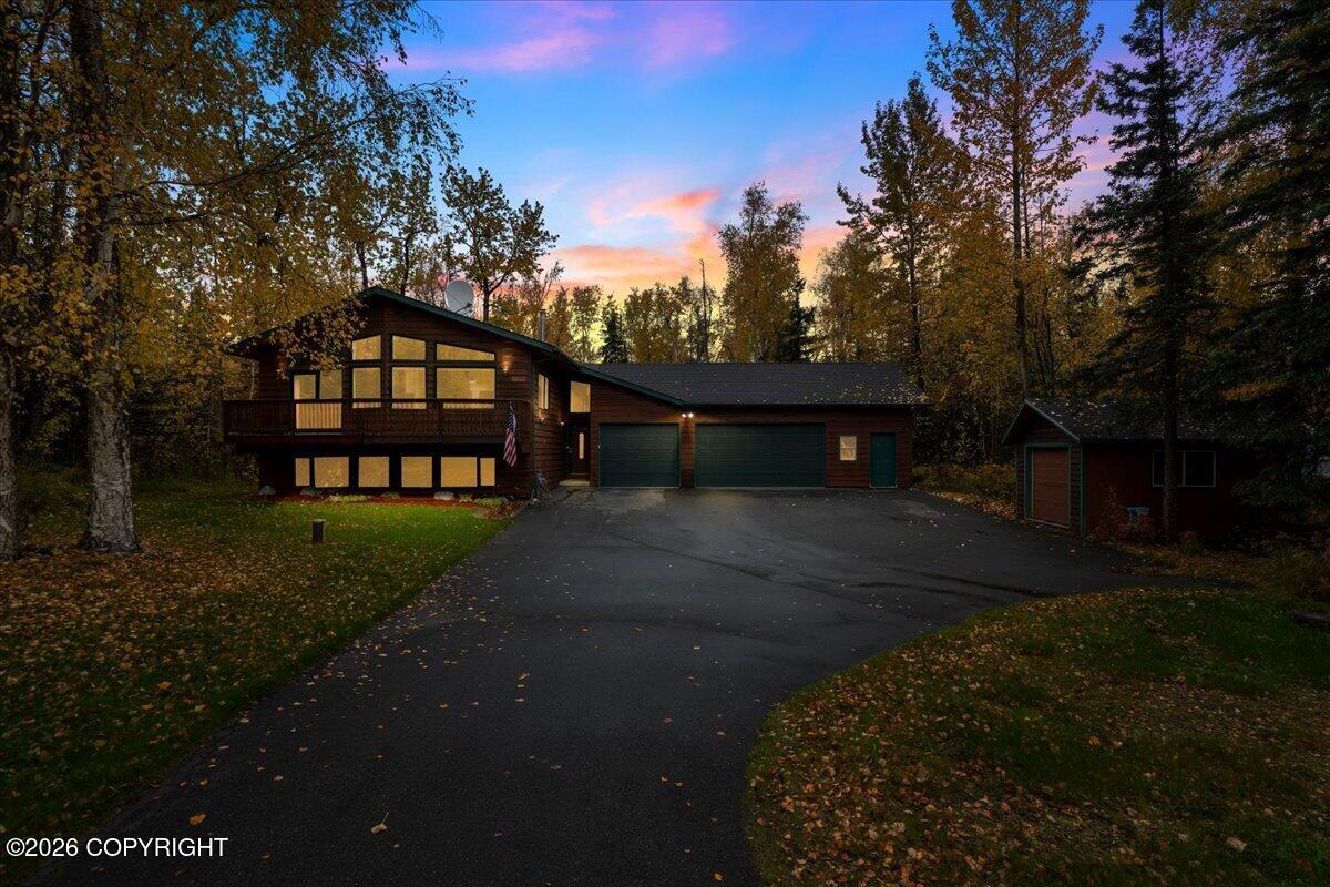 1031 E Susitna Bay Property Photo 2