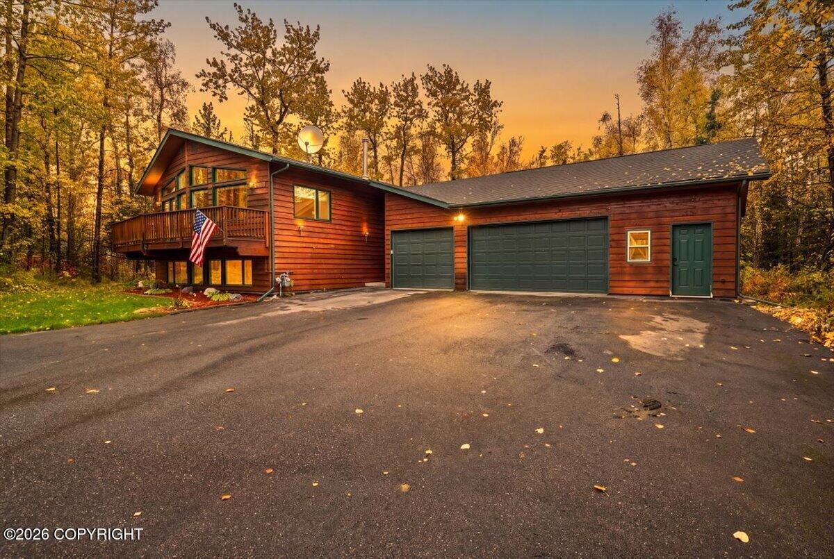 1031 E Susitna Bay Property Photo 4