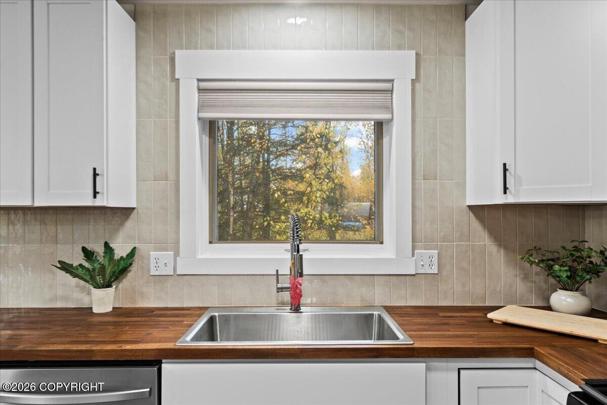 1031 E Susitna Bay Property Photo 33