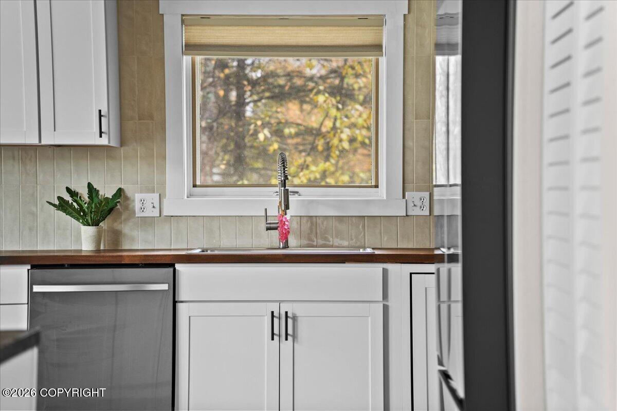 1031 E Susitna Bay Property Photo 42