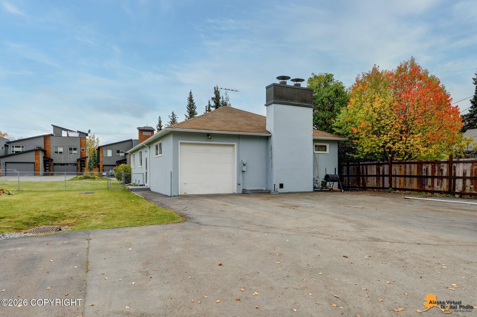 1560 G Street Property Photo 62
