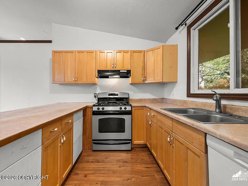 1051 N Old Trunk Road Property Photo 55