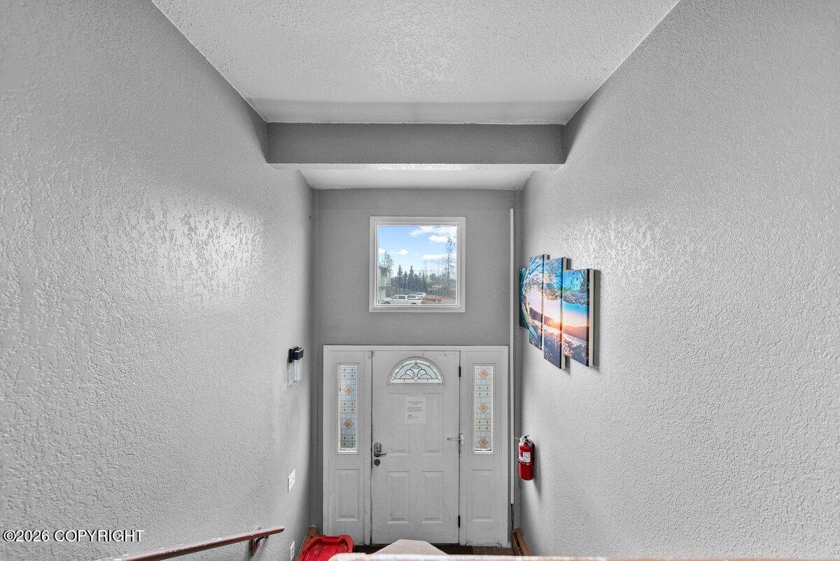 340 E 45th Avenue Property Photo 5