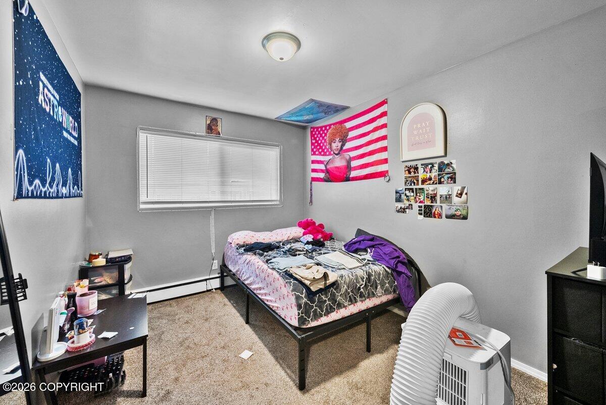 340 E 45th Avenue Property Photo 14