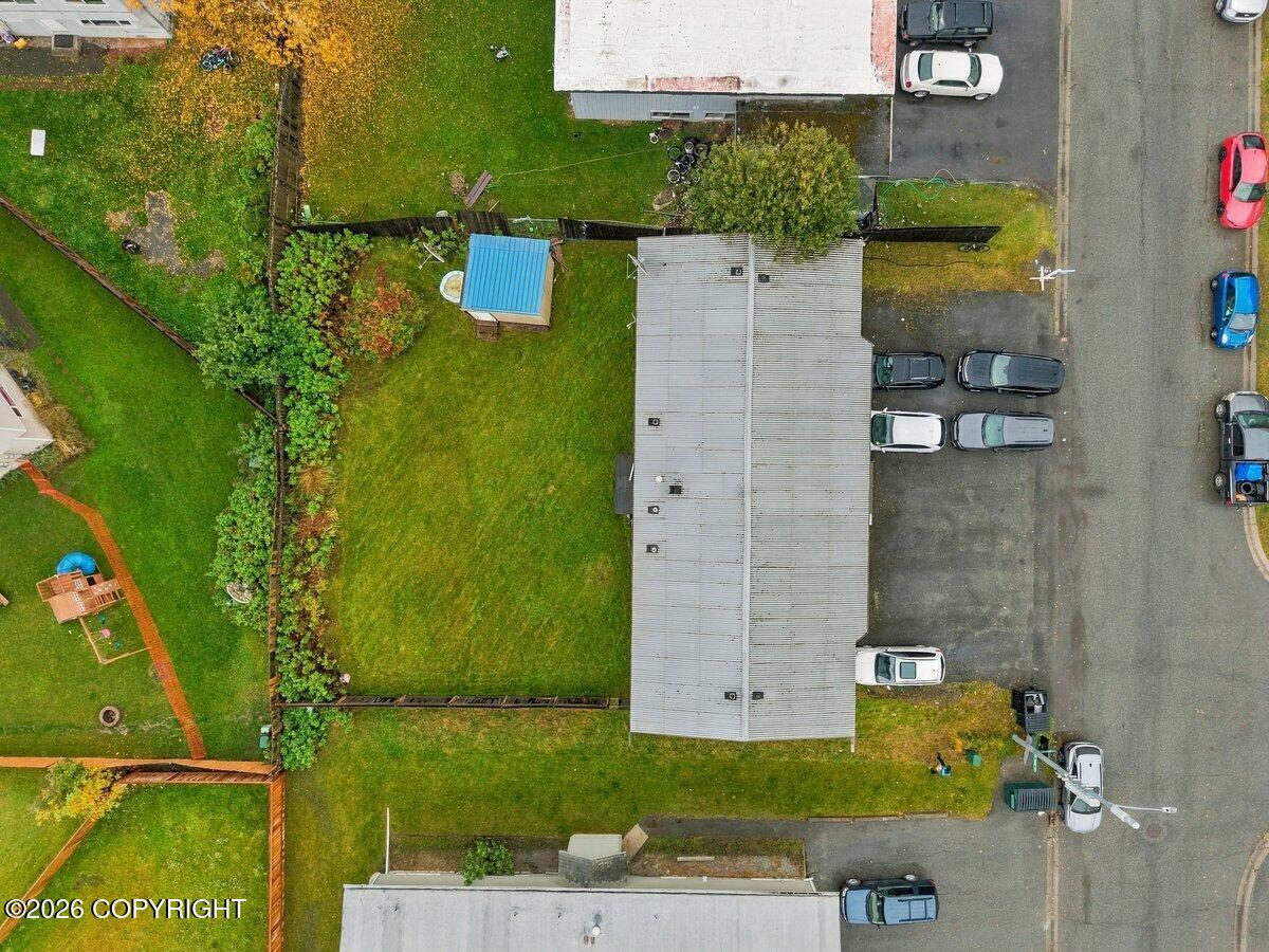 340 E 45th Avenue Property Photo 34