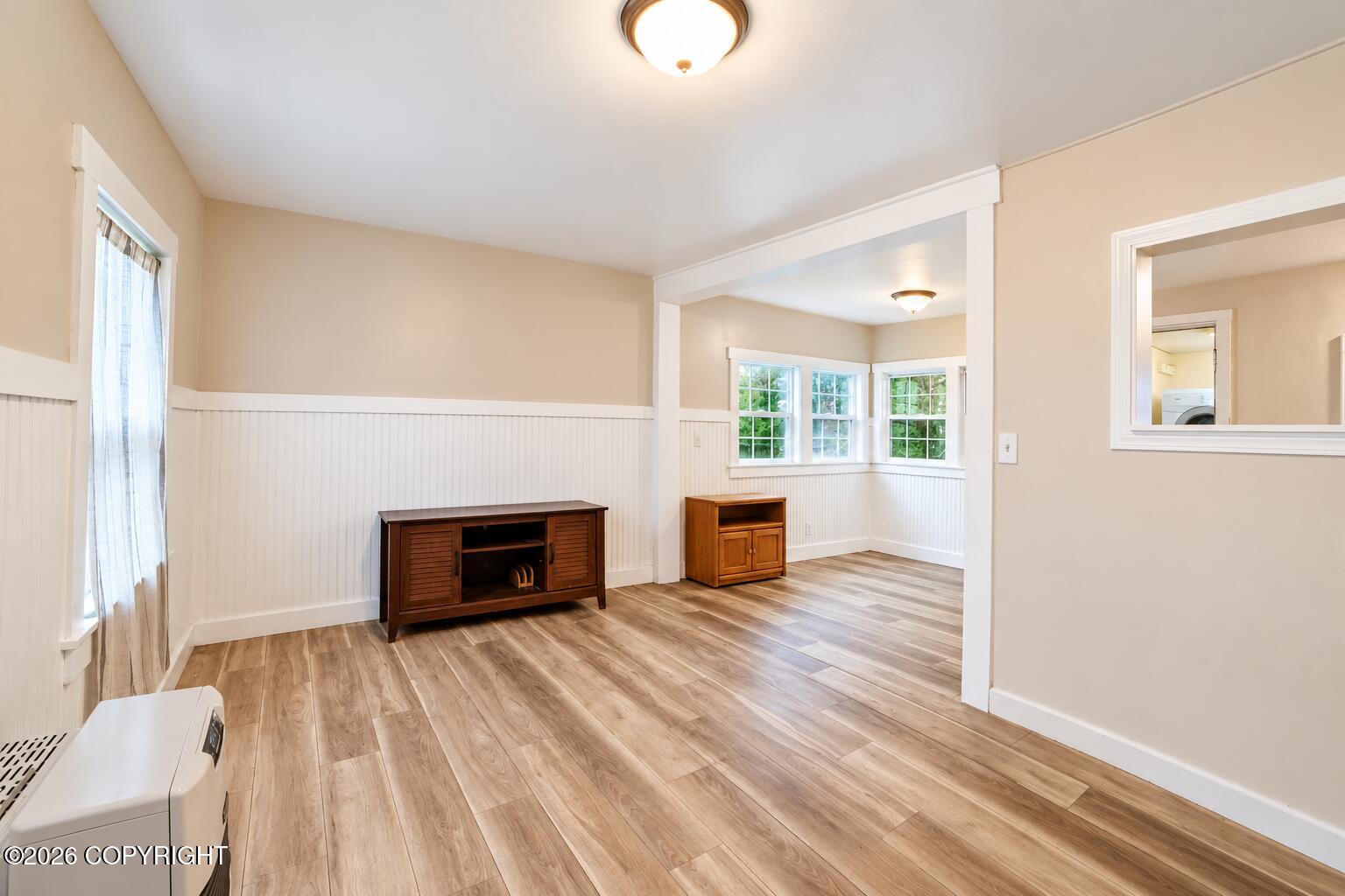3993 Pennock Street Property Photo 12
