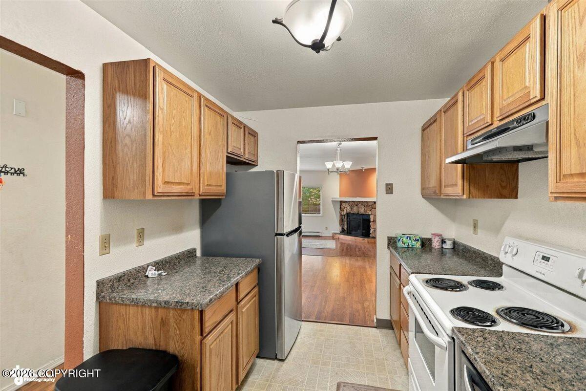 1930 E 72nd Avenue Property Photo 40