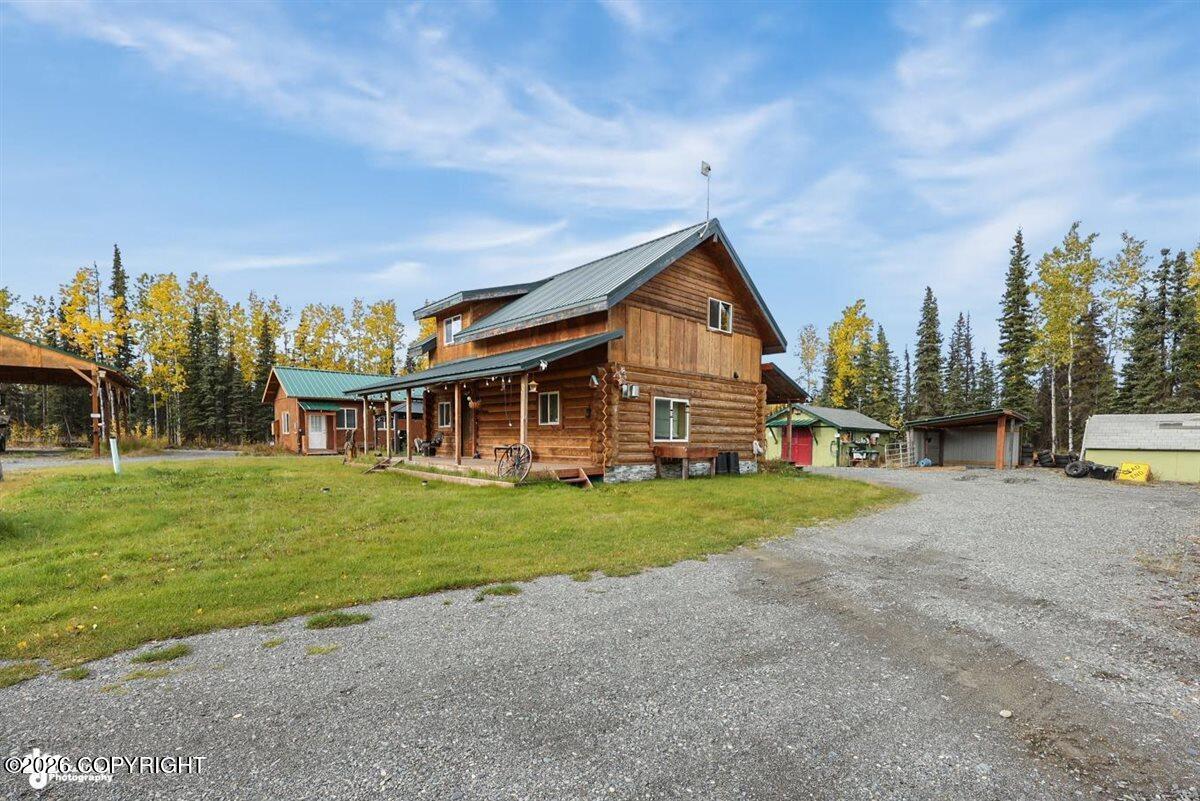 35450 Greeting Court Property Photo 3