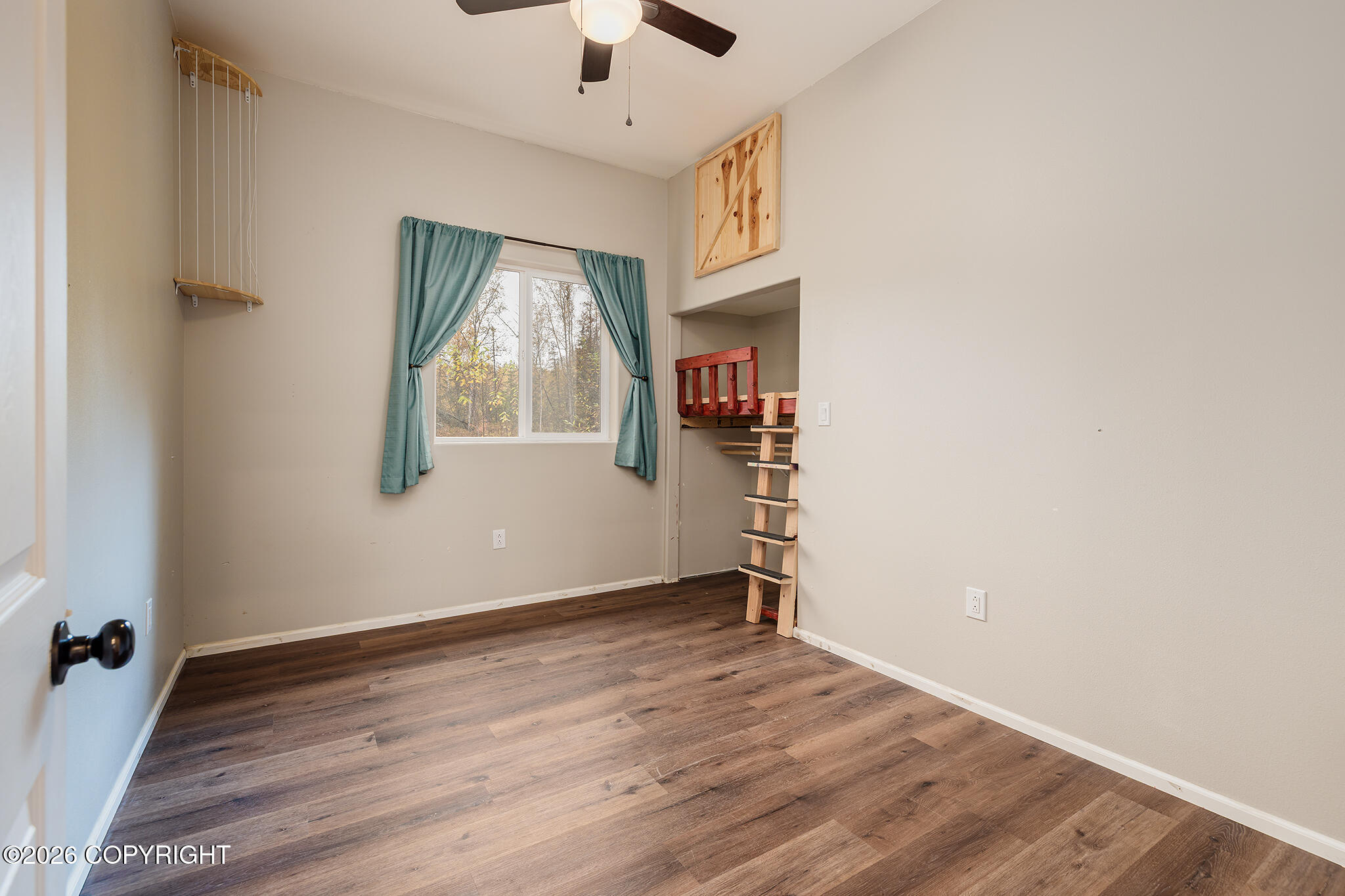 8080 W Swan Drive Property Photo 11