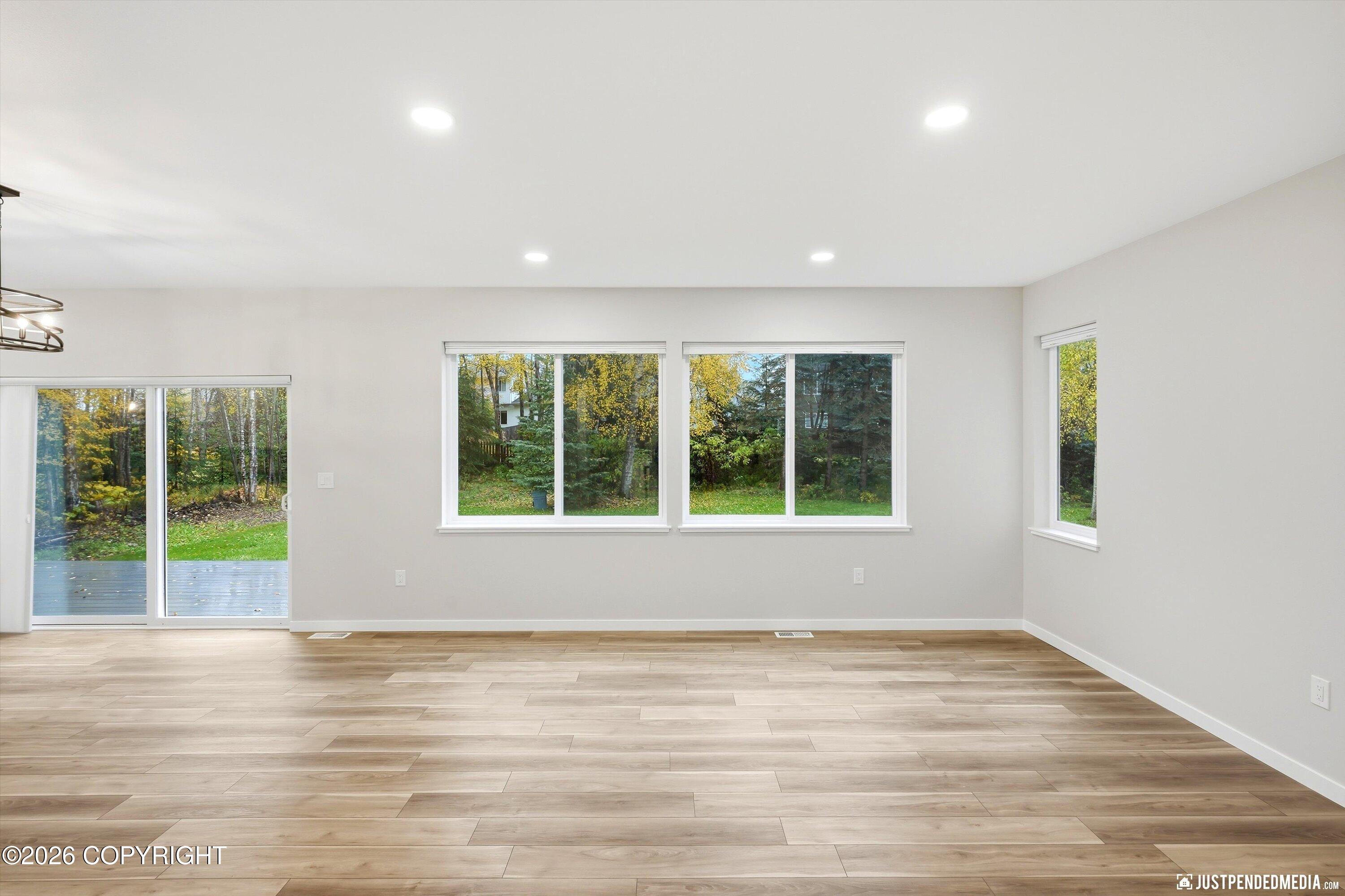7100 Kitlisa Drive Property Photo 10