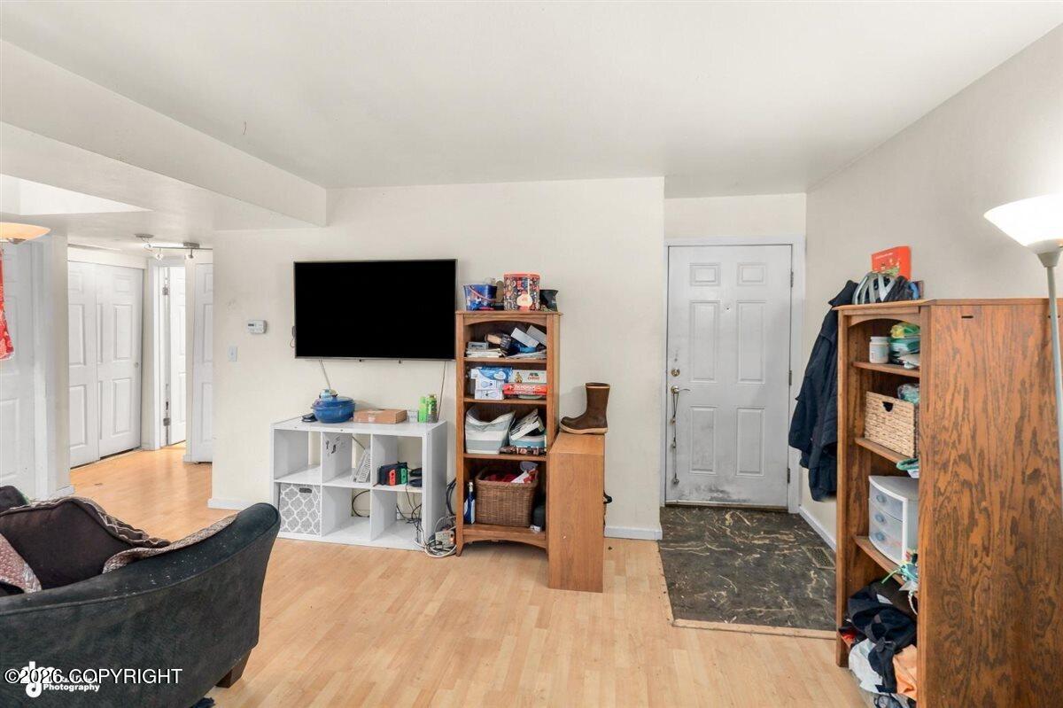 7242 Foxridge Circle #10e Property Photo 3