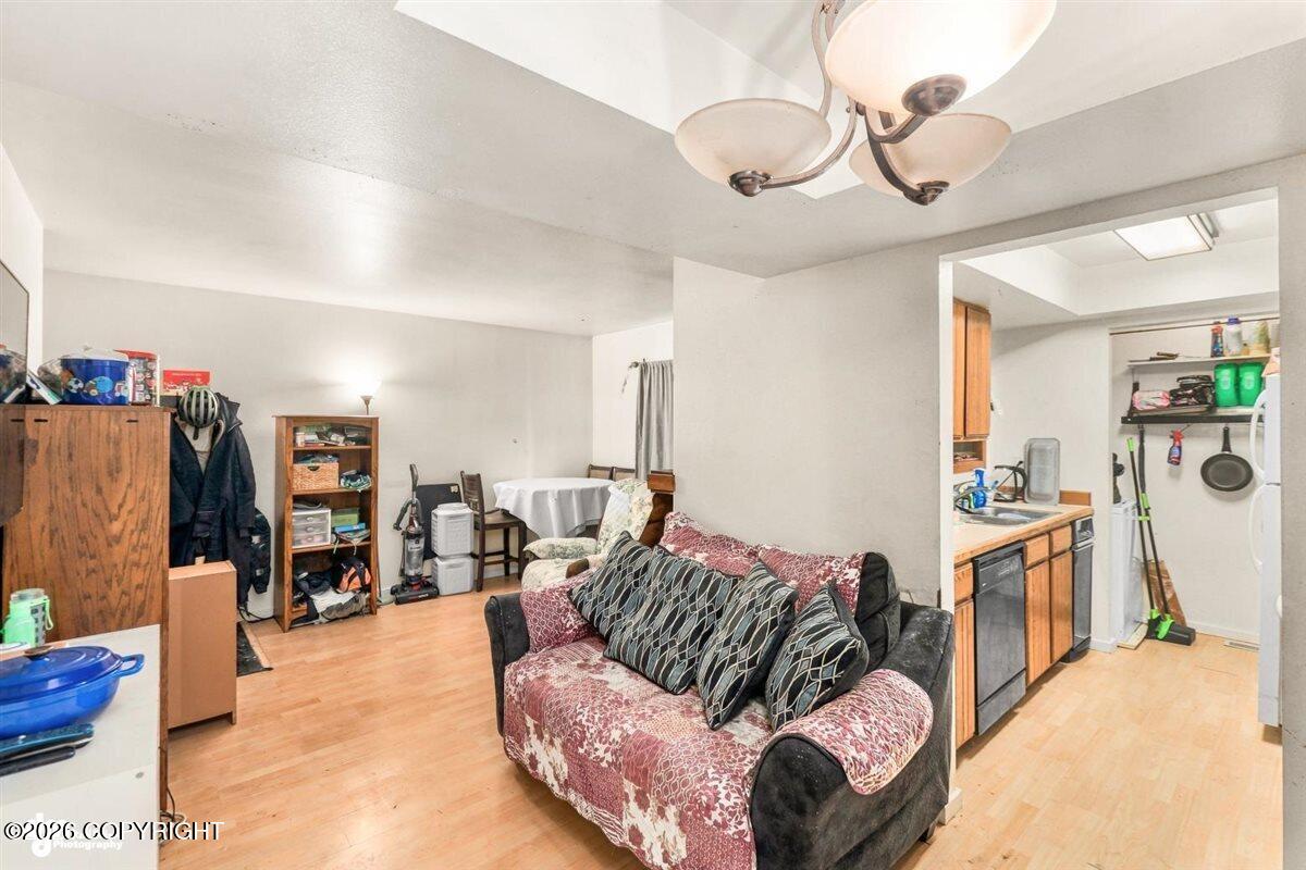 7242 Foxridge Circle #10e Property Photo 5